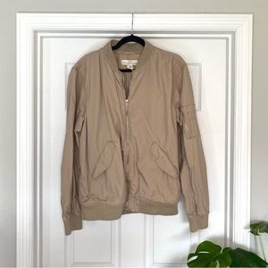 Women’s Tan Zipper Jacket from H&M EUC